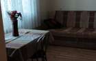 Apartament cu 3 camere semidecomandat în Berceni - 1