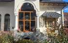 Casă cu 4 camere cu Teren 620 Mp în Sinaia - 1
