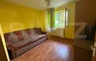 Apartament cu 3 camere semidecomandat în 9 Mai - 2