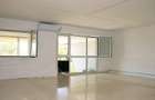 Spațiu comercial, de 355 mp, în 1 Mai - 5