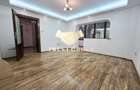 Apartament cu 4 camere decomandat în P-ța Victoriei - 4