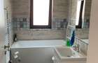 Proprietar inchiriez apartament 3 camere +loc parcare sanpetru brasov - 1