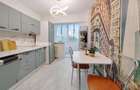 Apartament cu 3 camere semidecomandat în Victoriei - 1