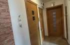 Apartament cu 3 camere decomandat în Tractorul - 4