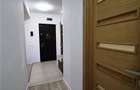 Apartament cu 4 camere decomandat în Tractorul - 21