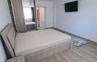 Inchiriez apartament ultracentral etaj 2 - 1
