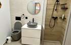 Proprietar, inchiriez ap 3 camere, apartament in vila, Piata Romana - 2