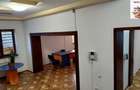 Casă cu 6 camere cu Canalizare în Moșilor - 3