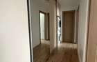 Apartament cu 3 camere semidecomandat în 1 Mai - 2
