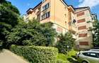 Apartament cu 3 camere decomandat în Hotvon - 10