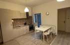 Apartament cu 3 camere decomandat în Central - 3