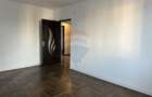 Apartament cu 4 camere decomandat în Central - 1