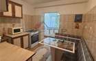 Apartament cu 3 camere decomandat, 2 bai, etajul 2 Cug Aleea Tudor Nec - 5