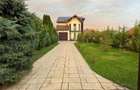 Casa ,Vila langa padure ,teren + livada 4000mp, JACUZZI, Panouri 10kw - 5