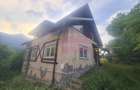 Casă cu 5 camere cu Teren 251 Mp în Zamora - 1