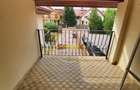 Duplex cu 9 camere cu Canalizare în Iancu Nicolae - 9