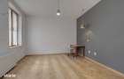 In Cartierul Evreiesc, casa 3 camere pivnita si mansarda open space.