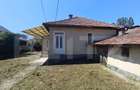Casă cu 3 camere cu Teren 1300 Mp în Băbeni - 3