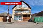 Casă cu 7 camere cu Teren 756 Mp în Central - 1