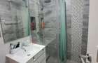 Apartament 2 camere, renovat , gata de mutat - 2