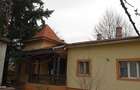 Casă cu 3 camere în Giulești - 2