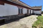 Casa 3 camere + , singur in curte - 8