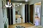 Apartament cu 2 camere semidecomandat în Circumvalațiunii - 1