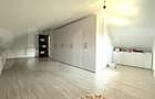 Casa spa?ioasa cu teren de 2100 mp ?i livada Brehui - 2