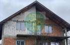 Casă cu 4 camere cu Teren 5000 Mp în Dulcești - 1