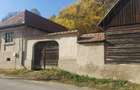 Casa cu curte, gradina ?i 3 terenuri de fanea?a - 7