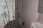 Apartament cu trei camere in vila ,et 1 - 6