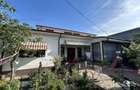 Casă cu 5 camere cu Teren 240 Mp în Chercea - 1
