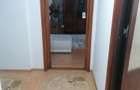 De vanzare apartament 3 camere - 1