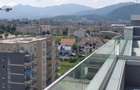 Apartament cu 3 camere decomandat în Tractorul - 2