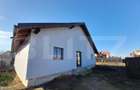 Casă cu 4 camere cu Teren 695 Mp în Central - 9