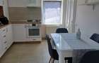 Apartament de inchiriat 2 camere Poarta Schei - 3