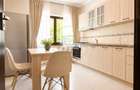 Inchiriez apartament doua camere str mijloc - 13