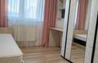 inchiriez apartament 4 camere , 2 bai -str. Aurel Vlaicu ,