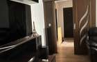 Vand apartament 2 camere si balcon de 15 metri patrati la parter in oras Moreni - 4