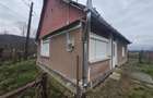 Casă cu 2 camere cu Teren 2685 Mp în Tăuteu - 2
