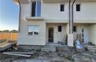 Duplex nou - 3 dormitoare - bucatarie inchisa - zona buna - 3