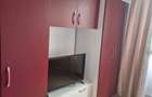 Inchiriez apartament, zona Malu Rosu,300 euro - 5