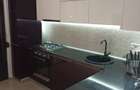 Vand apartament 3-4 camere cu loc de parcare si curte! - 1