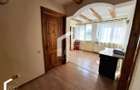 Casa tip duplex cu 6 camere, zona Republicii