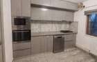 Inchiriez apartament 3 Camere, Bd 1 Decembrie 1918 - 7