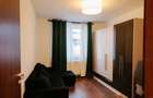 Proprietar - Inchiriez apartament cu 3 camere - Giroc - langa Eso - 1