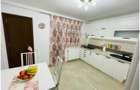 Apartament de Vanzare, 3 Camere, 81mp, 2 Parcari, Zona Selimbar.