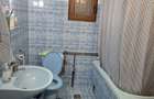Vand casa tip duplex cu anexa si teren