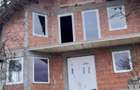 Casă cu 4 camere cu Teren 50000 Mp în Pinticu - 1