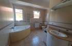 Apartament spatios - 130mp, 3 camere - de inchiriat - 2